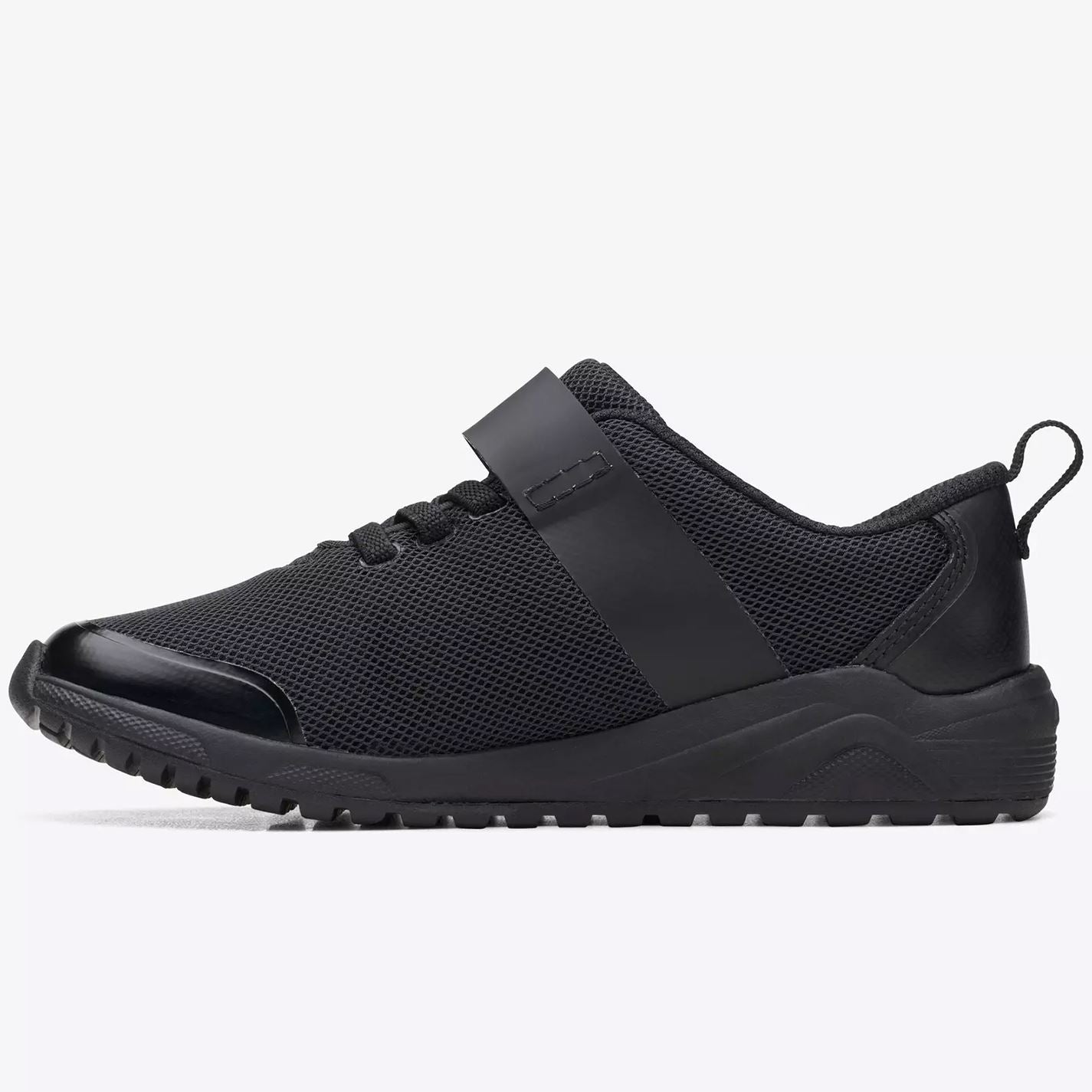 Clarks Kids Aeon Pace K Trainers Black UK 7.5 EU 25 Fit F